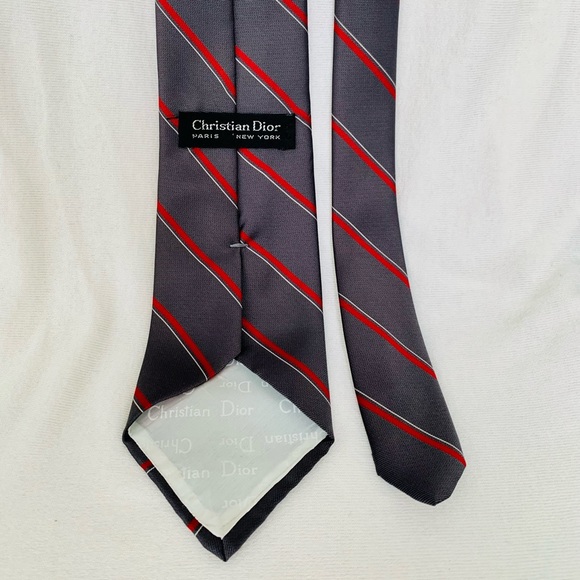 Christian Dior Vintage Tie Gray & Red Silk - Picture 4 of 14
